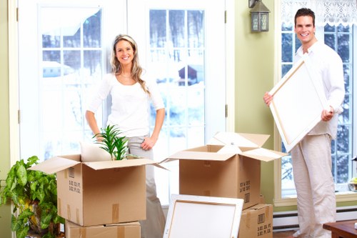 Secure packing methods by man and van service