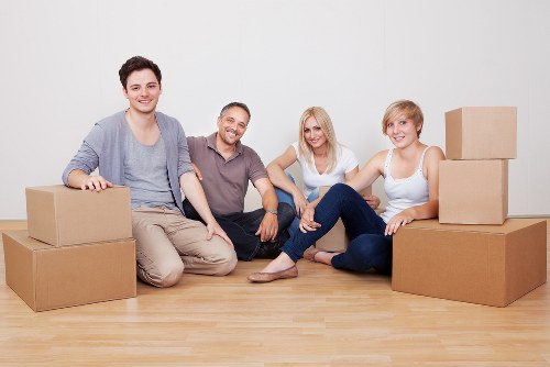 Combined moving truck and packing service in action